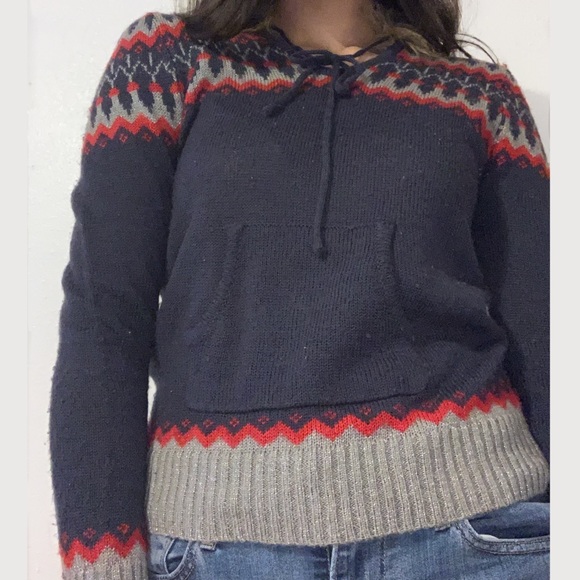 Sweater - Picture 2 of 7